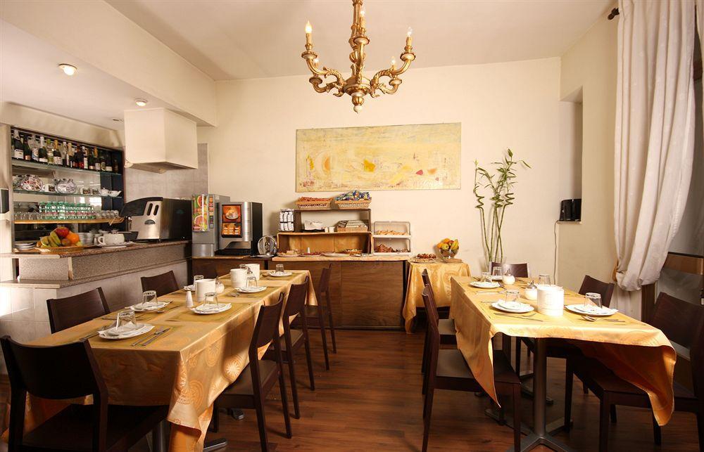 רומא Hotel Saturnia מראה חיצוני תמונה