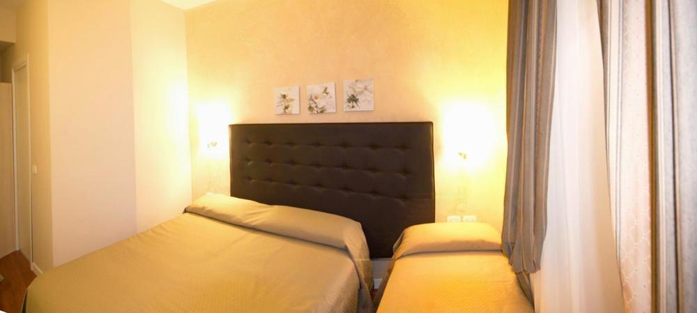 רומא Hotel Saturnia מראה חיצוני תמונה