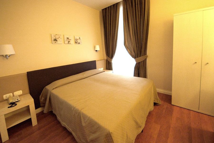 רומא Hotel Saturnia מראה חיצוני תמונה